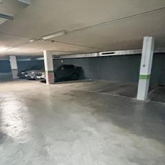 Aparcament cotxe a Torrefiel. Plaza de garaje en gayano lluch