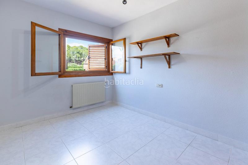 Foto af1d32bc-4c74-42ca-aa0e-a358b7990215. Lloguer casa adossada amb aparcament a Los Pinares-La Masia Bétera