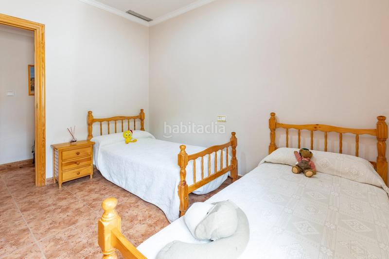 Foto 50cabb89-d9b1-4215-ad54-809a325d3745. Chalet  con mucho encanto en villamarxant en Vilamarxant