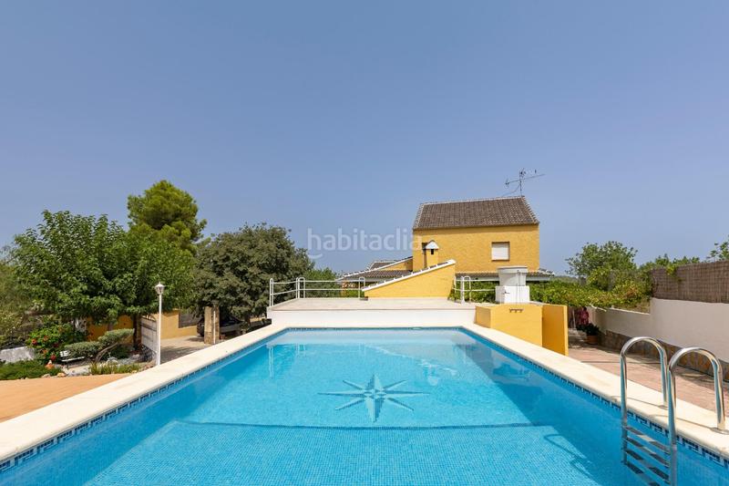 Foto 785ef927-896f-49d2-ab62-f8659531dba7. Chalet  con mucho encanto en villamarxant en Vilamarxant