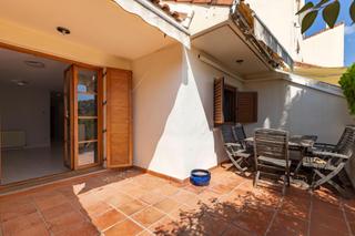 Location Maison jumelée à Los Pinares-La Masia. Alquiler chalet adosado mas camarena