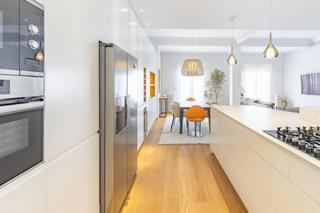 Pis  Avenida regne de valencia. Espectacular vivienda reformada en antiguo reino de valencia