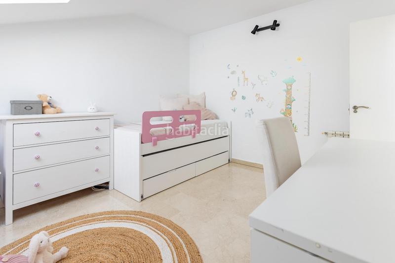 Foto 2ebaa64a-136c-4d48-a8ce-552d29f056d2. Àtic amb calefacció aparcament piscina a Massarojos Valencia