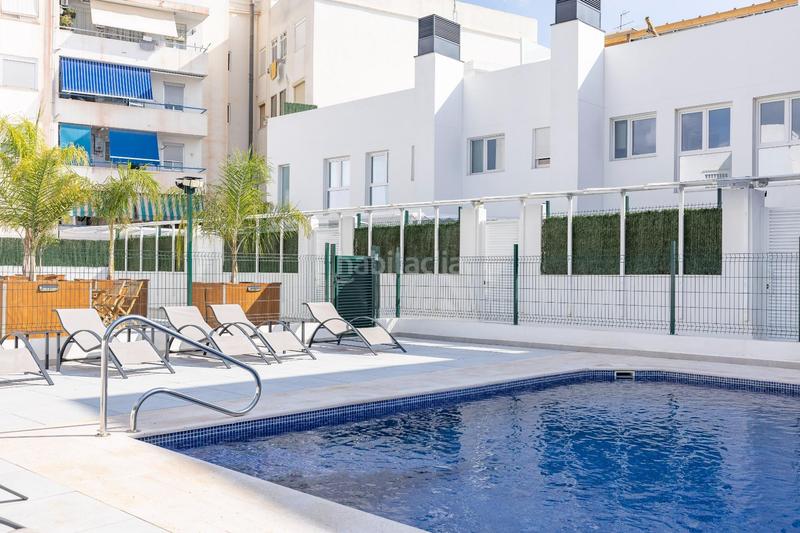 Foto 0c339047-d3bd-40d9-95ee-628796da88c9. Àtic amb piscina a El Mercado Manises