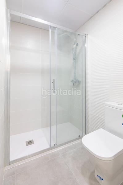 Foto 4901e946-e5d8-468d-b389-3d90af1337a5. Àtic amb piscina a El Mercado Manises