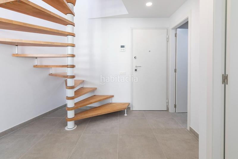 Foto 4a061542-6100-479a-a6c4-5a012308266e. Àtic amb piscina a El Mercado Manises