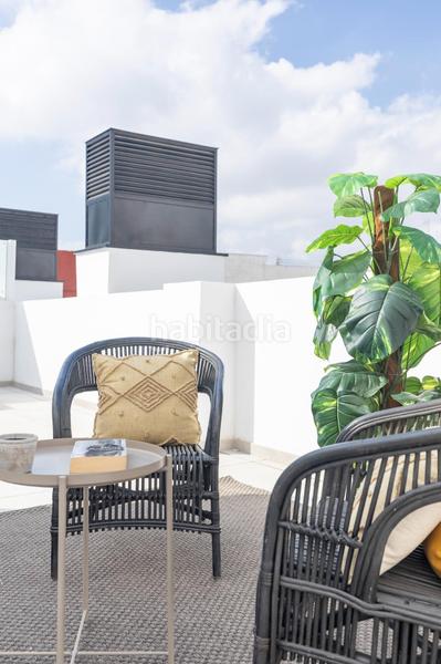 Foto 5eaa188b-7e9d-44c3-8683-9db92b7d8ca0. Àtic amb piscina a El Mercado Manises