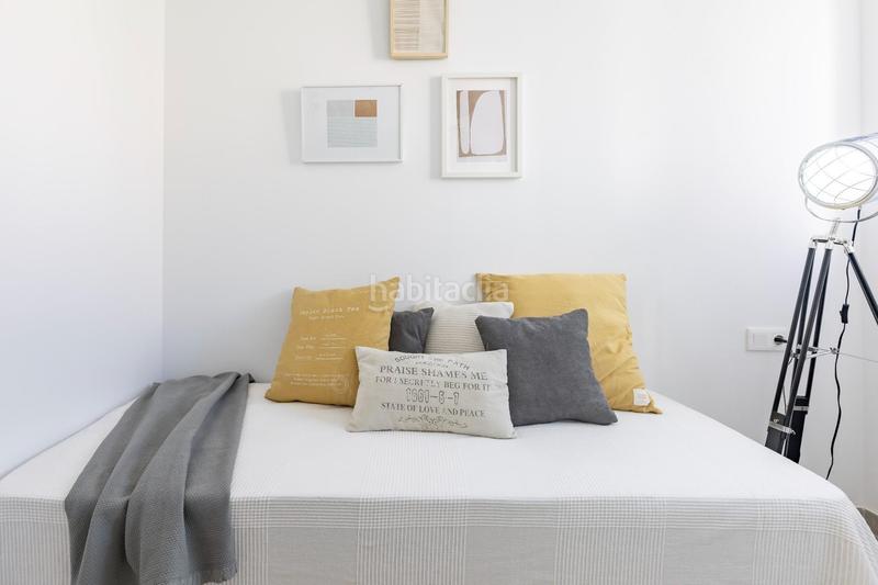 Foto 75434351-a35c-4375-8b99-1ca3bbc25735. Àtic amb piscina a El Mercado Manises