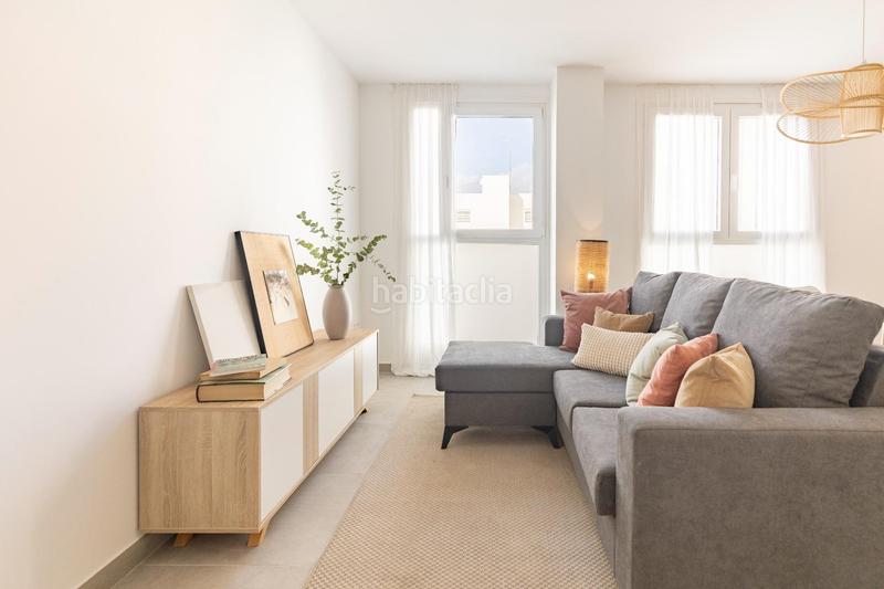 Foto b1622851-dbfa-49dc-83db-df25896b02a7. Àtic amb piscina a El Mercado Manises