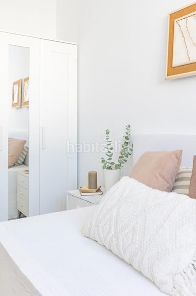 Foto be005467-f43e-4ee8-b0a2-1cce3f618c71. Àtic amb piscina a El Mercado Manises