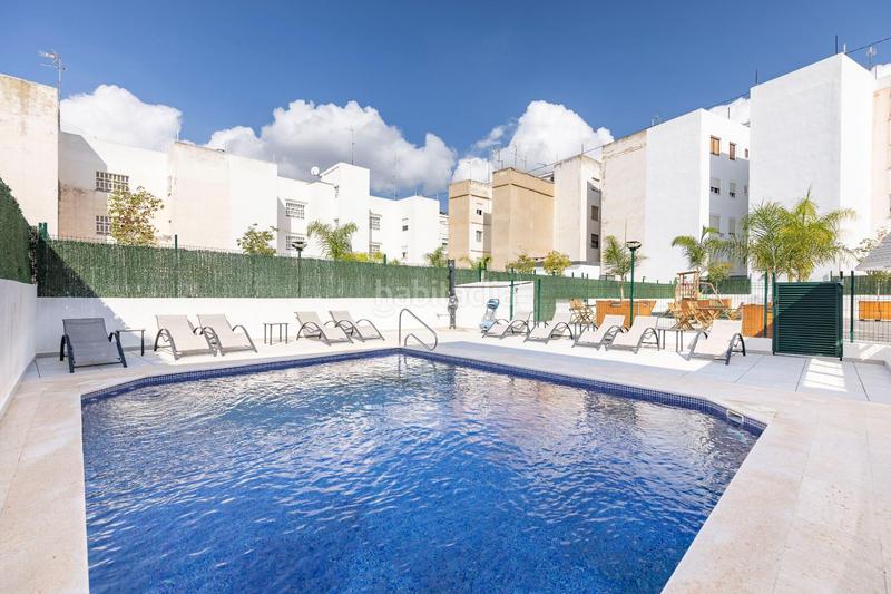 Foto c78f72d2-e0b2-4196-b00b-c0c44c00b768. Àtic amb piscina a El Mercado Manises