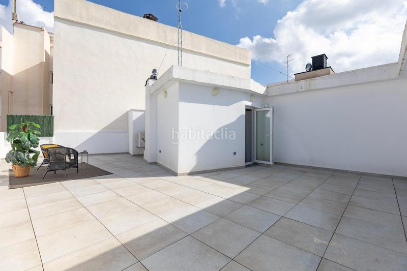 Foto d0c17226-2f25-4745-929d-abde190d7c2e. Àtic amb piscina a El Mercado Manises