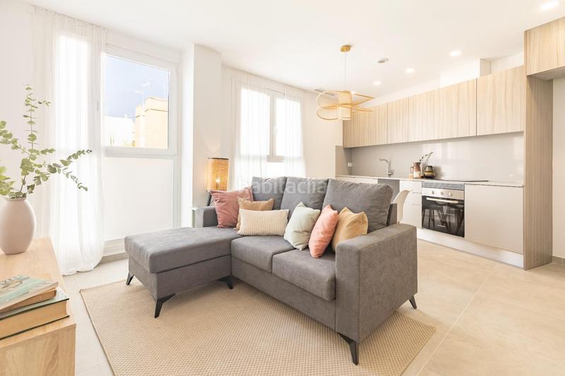 Foto d6605d8c-b2f9-49c4-81ce-c6f7d5387110. Àtic amb piscina a El Mercado Manises