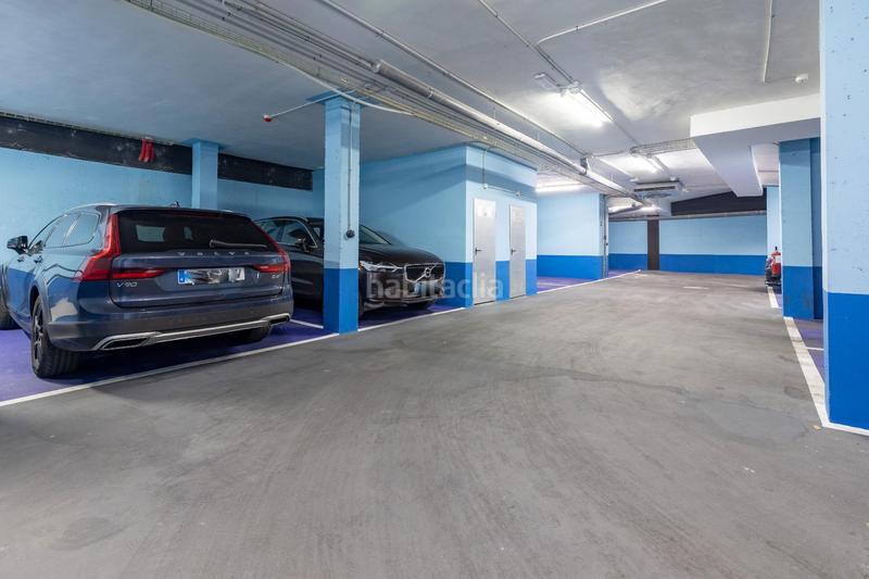 Foto e5255833-e9f8-4247-86b7-d2b129778cdb. Àtic amb piscina a El Mercado Manises