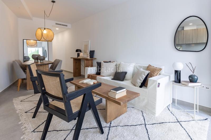 Foto 494a3940-672e-4673-90a2-f8669e2e6b58. Appartamento con piscina in El Mercado Manises