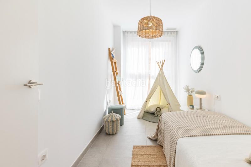 Foto dda35002-faf5-4a68-9d39-ef605c9ecfa6. Appartamento con piscina in El Mercado Manises