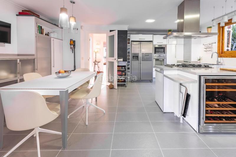 Foto 27068342-f0bc-4621-bc4f-cd7a17183b86. Chalet with heating parking pool in Mas Camarena Bétera