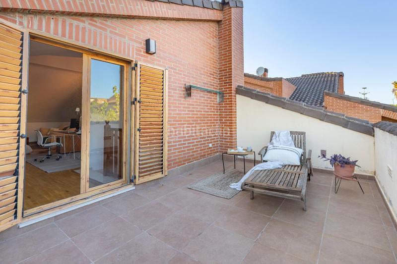 Foto 93d13bc4-2081-4e93-8b41-010f9d130096. Chalet with heating parking pool in Mas Camarena Bétera