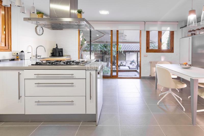 Foto 9a17dfe5-3484-4276-a937-d39b9a83ea33. Chalet with heating parking pool in Mas Camarena Bétera