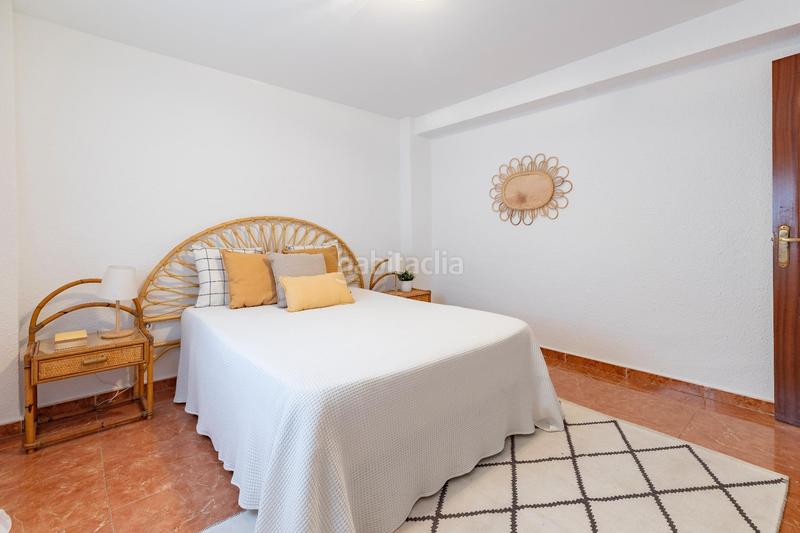 Foto d5997f84-1339-4002-8f05-1c0a9e2502ac. Appartamento in Barrio Benicalap Valencia