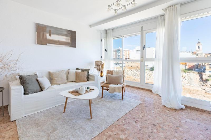 Foto 2b6d9828-668e-48f2-9e3d-0fddb0d2a36c. Pis amb calefacció aparcament a Plaza Xúquer Paiporta