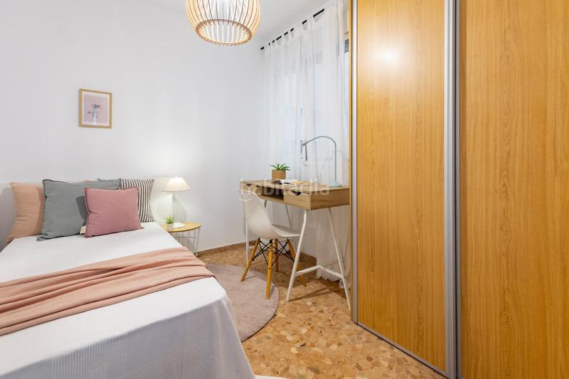 Foto aa18f408-bc4a-4850-aa26-99151ed14c30. Pis amb calefacció aparcament a Plaza Xúquer Paiporta