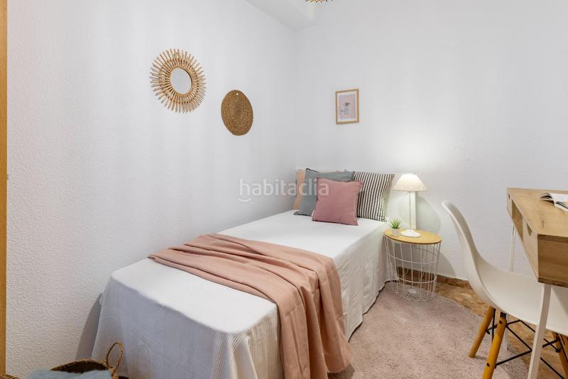 Foto bdc9004f-14c8-4d25-b6fb-56596c9fd62b. Pis amb calefacció aparcament a Plaza Xúquer Paiporta