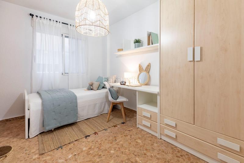 Foto c9ca4fb7-bc38-4a77-874f-2638f6ae5935. Pis amb calefacció aparcament a Plaza Xúquer Paiporta