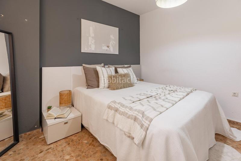 Foto ccc7f16a-0bef-4132-9154-8d951a3c7304. Pis amb calefacció aparcament a Plaza Xúquer Paiporta