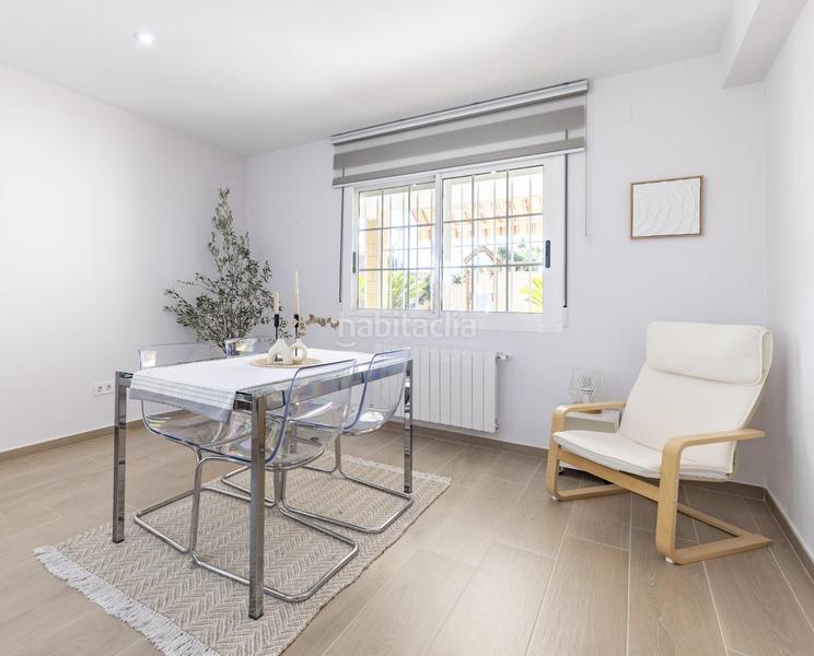 Foto 0ac1cc22-5916-46ba-9811-5df285b3f81a. Xalet amb calefacció piscina a Montesol Eliana (l´)