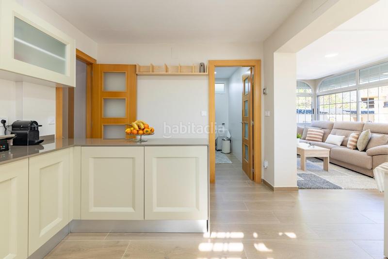 Foto 47dd90a5-7fbf-4f8d-978f-a2051591b6c9. Xalet amb calefacció piscina a Montesol Eliana (l´)