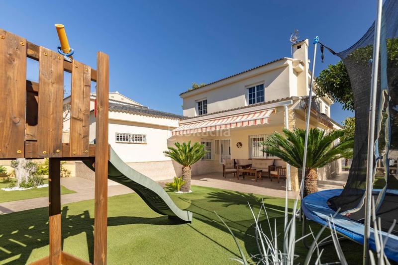 Foto 5833b894-cf0e-432c-adb6-a37d7c745433. Xalet amb calefacció piscina a Montesol Eliana (l´)