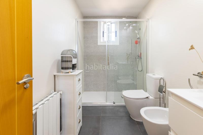 Foto 69737e8b-6bed-425e-a59b-4dfd87953203. Xalet amb calefacció piscina a Montesol Eliana (l´)