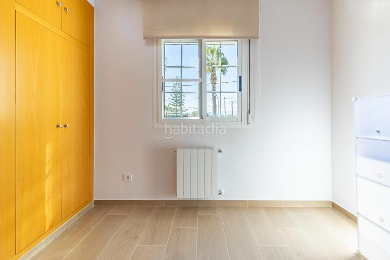 Foto 7badecd6-6779-48e3-842b-6edb40b6e2f6. Xalet amb calefacció piscina a Montesol Eliana (l´)