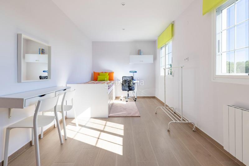 Foto 81f8aac7-aaf6-4a74-8b90-701beb81d2ed. Xalet amb calefacció piscina a Montesol Eliana (l´)