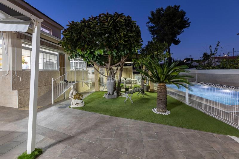 Foto 97058432-ba95-4320-a9aa-6003377dc3f8. Xalet amb calefacció piscina a Montesol Eliana (l´)