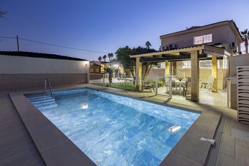 Foto a0d9cba4-da65-4373-8a66-6d621bb06821. Xalet amb calefacció piscina a Montesol Eliana (l´)