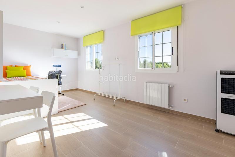 Foto be5a6546-7caf-4283-a8fa-07da047e0e0d. Xalet amb calefacció piscina a Montesol Eliana (l´)