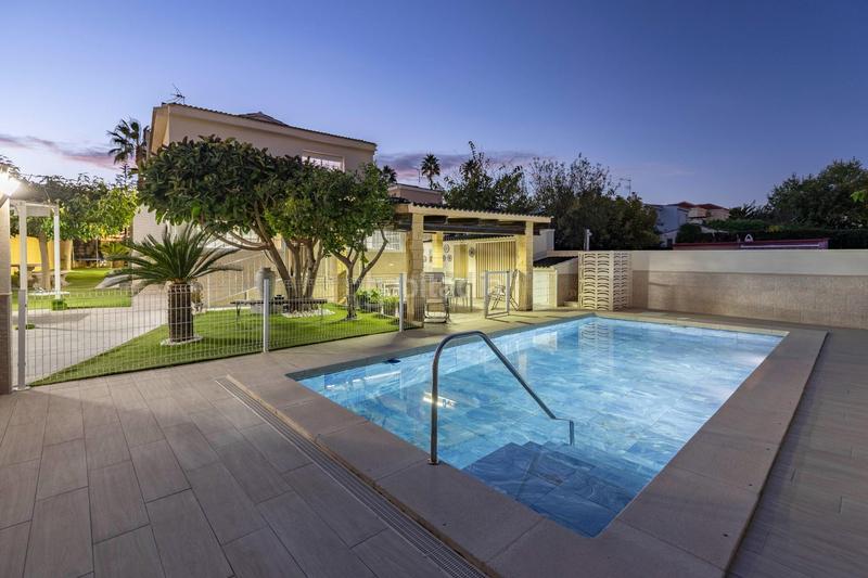 Foto f236ac9d-4ff0-4e88-9b3b-132d3673adcc. Xalet amb calefacció piscina a Montesol Eliana (l´)