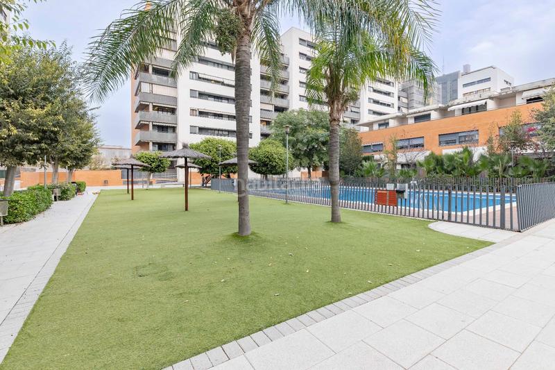 Foto 5ae8a94a-6e77-4902-9be5-3c527cf938f6. Àtic amb calefacció a Sant Llorenç - Zona Alfahuir Valencia