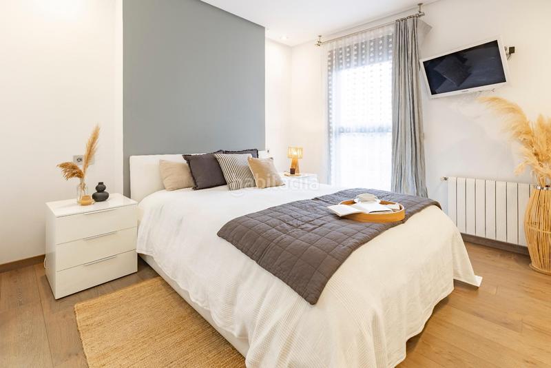 Foto 65f84958-251d-4da1-940b-a8a9045e3986. Àtic amb calefacció a Sant Llorenç - Zona Alfahuir Valencia