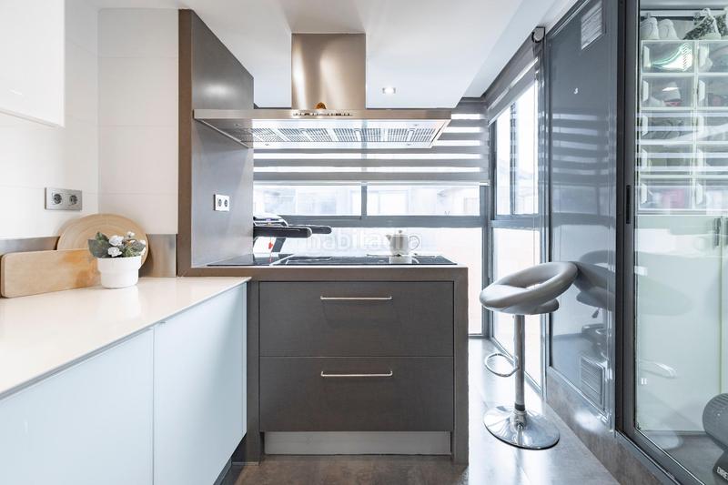 Foto e49fb2c8-92c5-49d8-b30b-9c2648dc5313. Àtic amb calefacció a Sant Llorenç - Zona Alfahuir Valencia