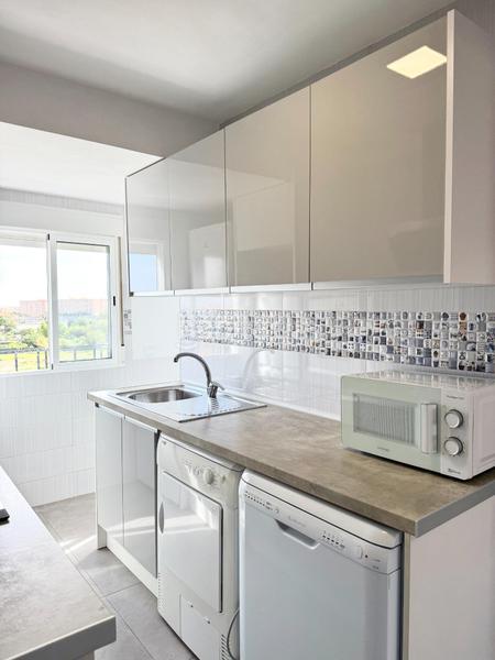 Foto d7f65c7d-0961-4eb1-816c-7f68c08cb284. Alquiler piso  reformado en L´Eixereta Burjassot