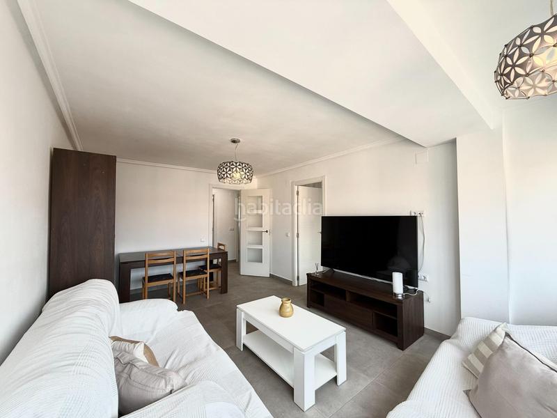 Foto 3fae4fe3-8b19-4c3a-a8d3-bbb3a2db68d0. Rent flat in L´Eixereta Burjassot