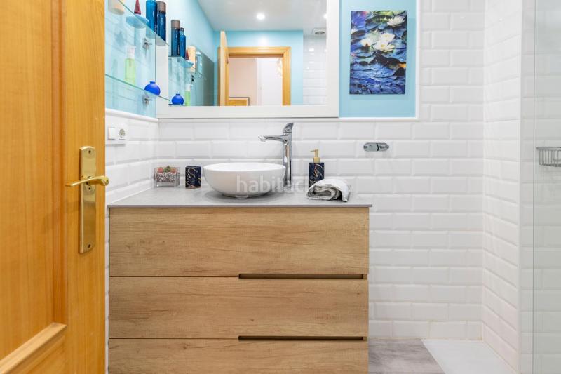 Foto 97d4e881-c41c-42cc-a163-b8a34fc6d7e8. Casa a schiera con riscaldamento parcheggio piscina in Bétera