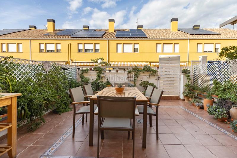 Foto d5dddd94-a749-4158-a66a-a78b102f8476. Casa a schiera con riscaldamento parcheggio piscina in Bétera