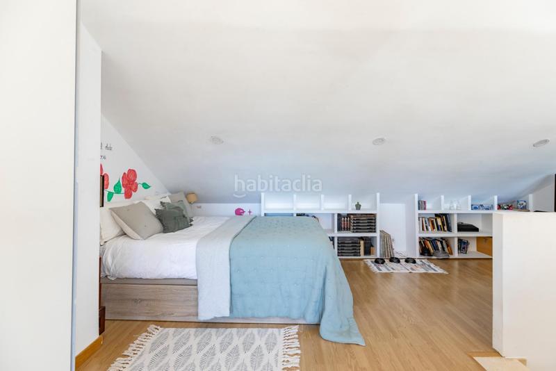 Foto f15115db-fcd6-464f-a87c-442a6bb7b631. Semi detached house with heating parking pool in Centro Bétera