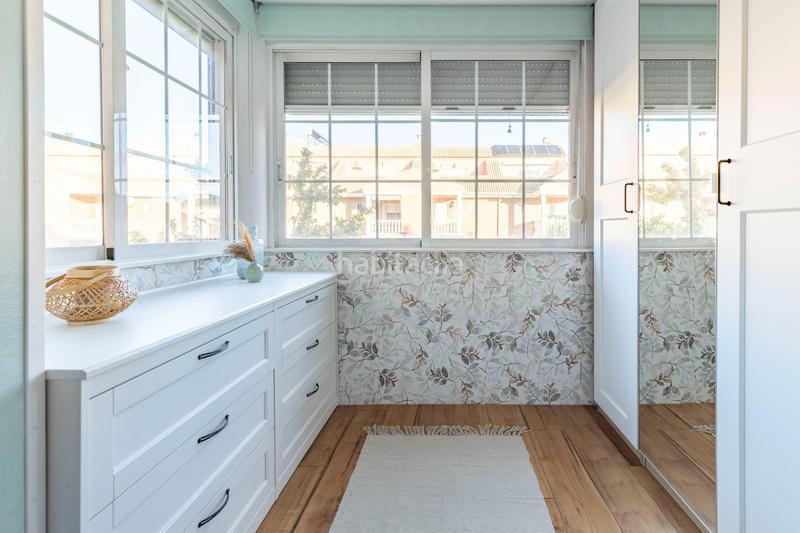 Foto 2b6da58c-f436-48c4-a45a-5bc49149a65e. Casa adossada amb calefacció aparcament a San Antonio de Benagéber