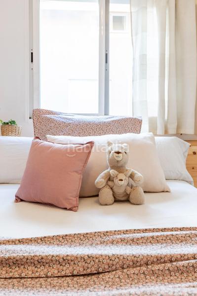 Foto 32f2bbd8-b512-4256-9065-35fd048b7554. Casa adossada amb calefacció aparcament a San Antonio de Benagéber