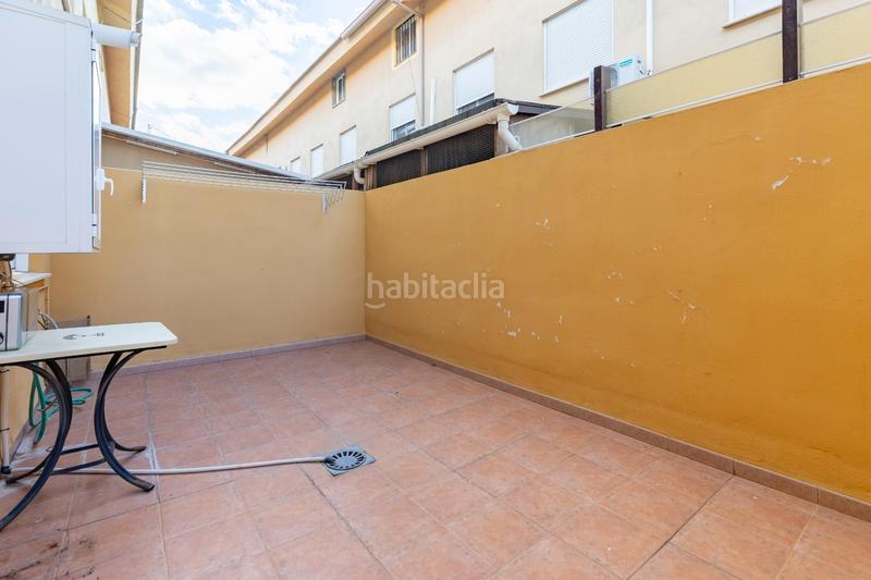 Foto 49052bbf-c781-41bf-bd3a-d0d77d261149. Casa adossada amb calefacció aparcament a San Antonio de Benagéber